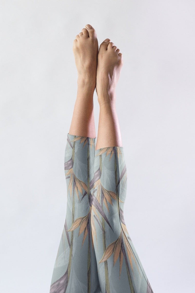 Birds of Paradise Series | Exotic Tropical Floral Pattern | Women's Capri Leggings - Meraki Leggings