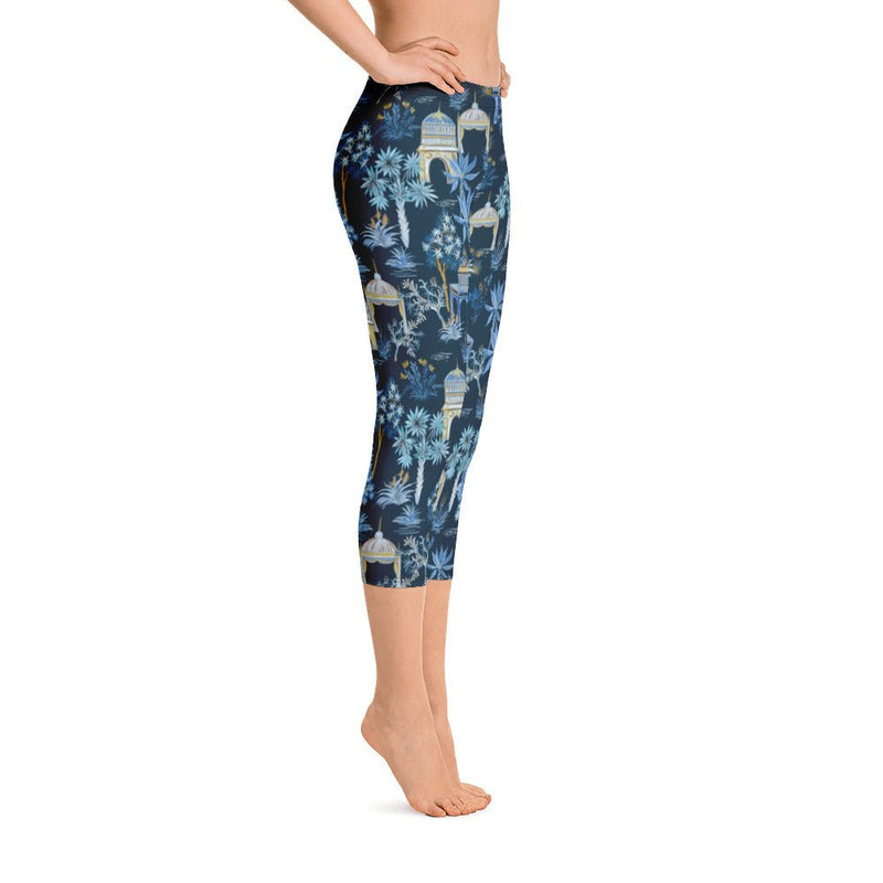 Blue Abstract Yoga Capri Leggings, Patterned Women's Capris Tights-Made in  USA/EU/MX